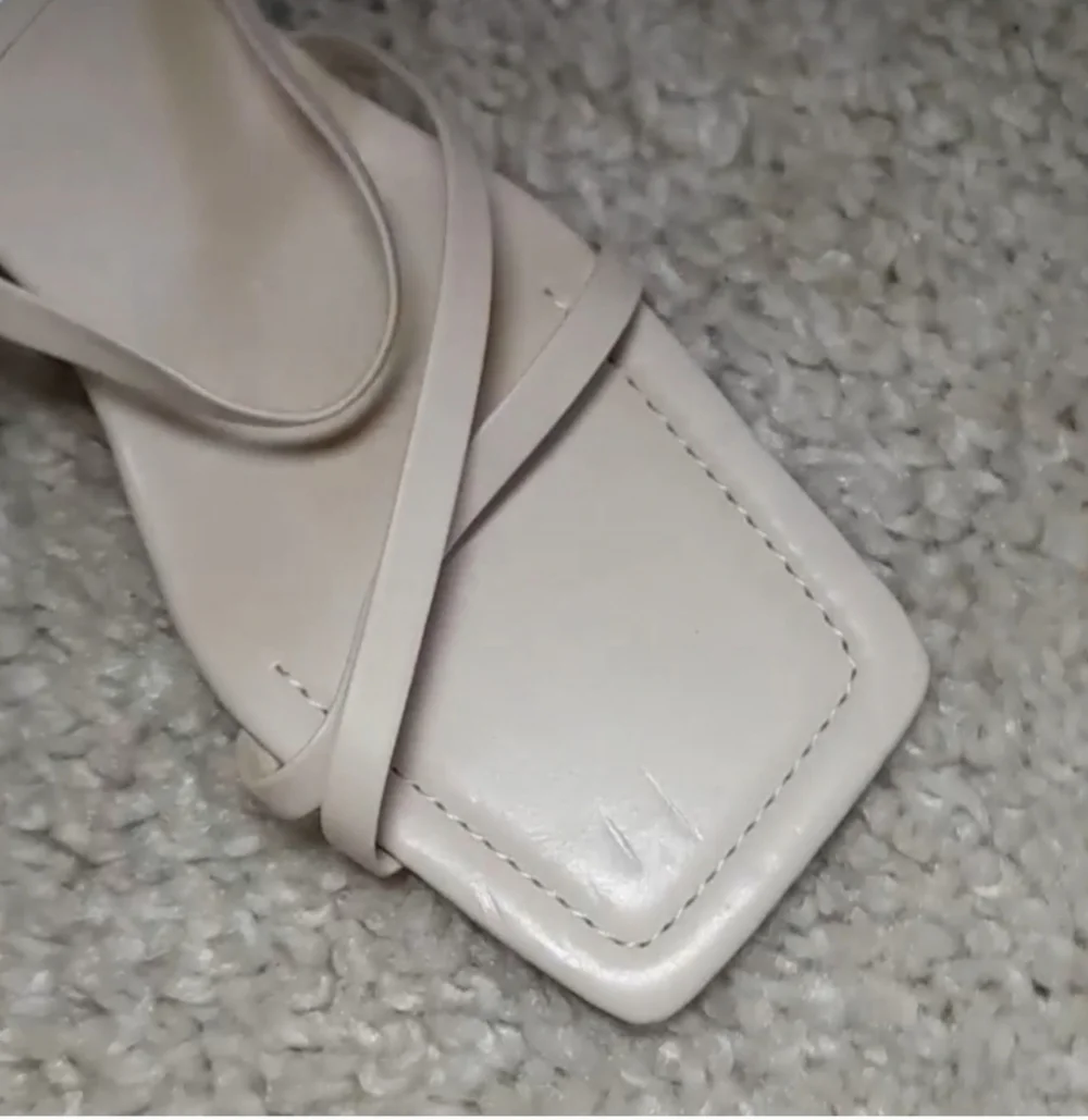 ZARA White Strappy Cylinder Heels Size 41